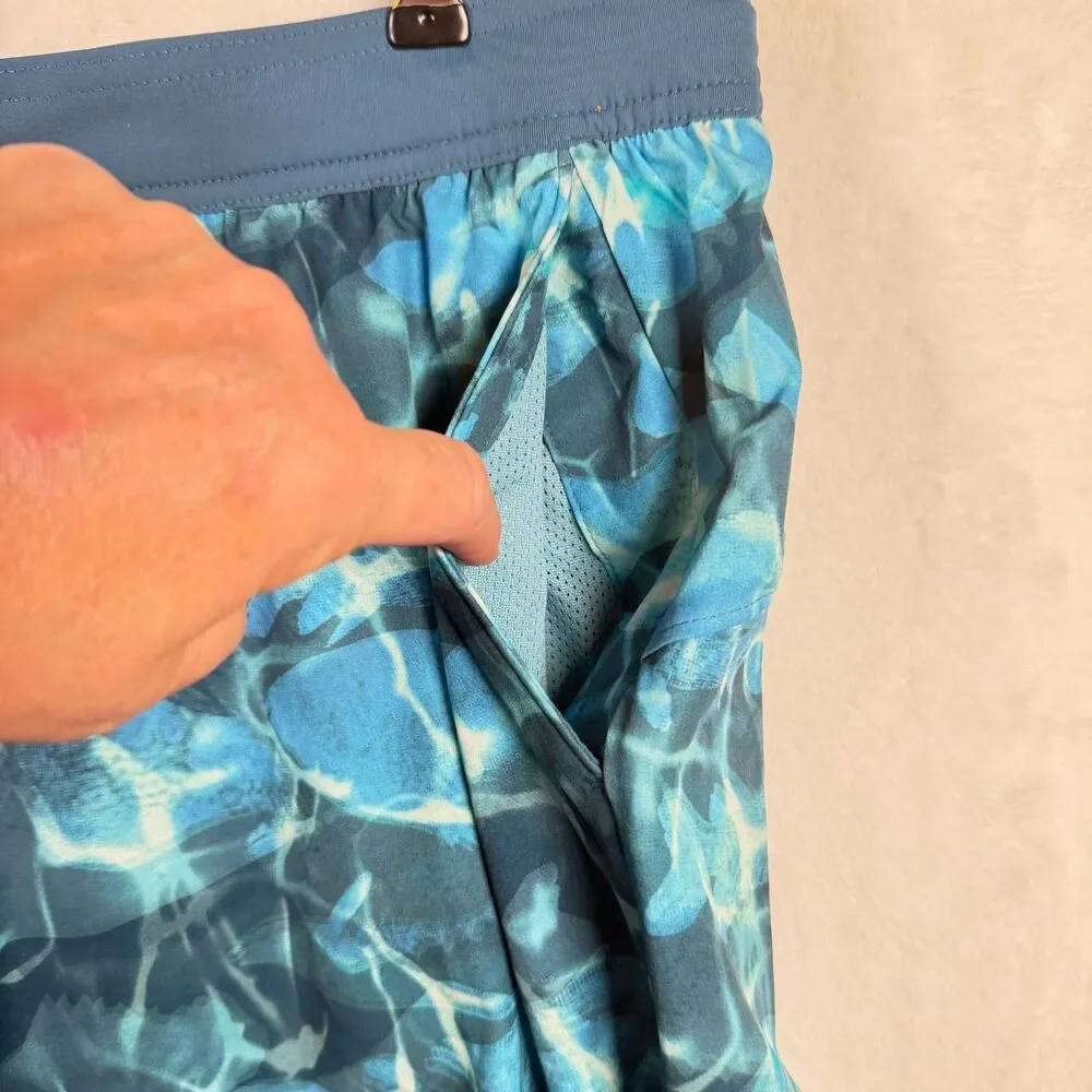 Under Armour Shorebreak 2N1 Board Shorts XL Blue Water Print Swim Trunks NWT